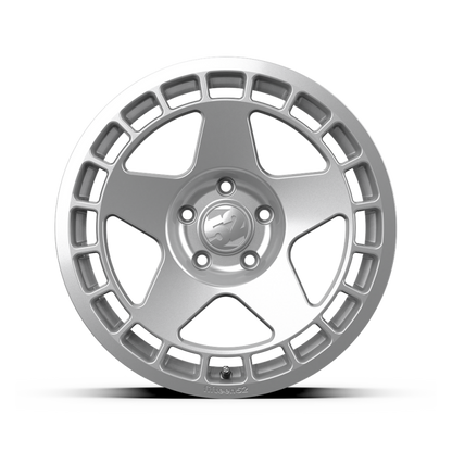 fifteen52 Turbomac 17X7.5 / 5x112 BP / 40mm ET / 66.56mm CB / 5.8in BS / Speed Silver Wheel